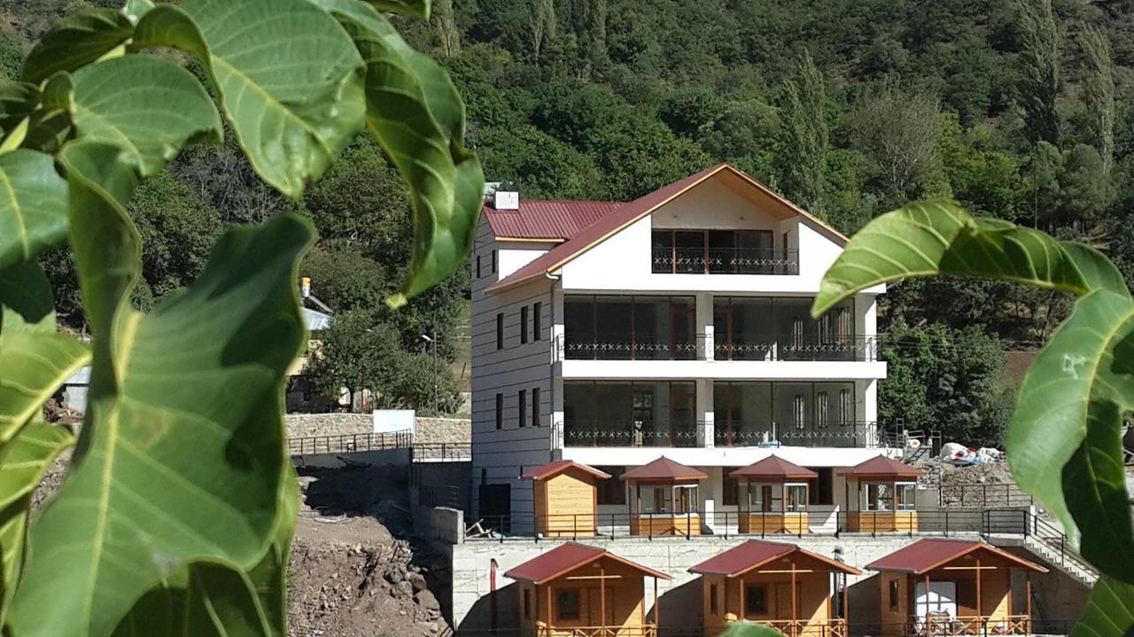 Karsi Bahce Otel Sebinkarahisar Dış mekan fotoğraf
